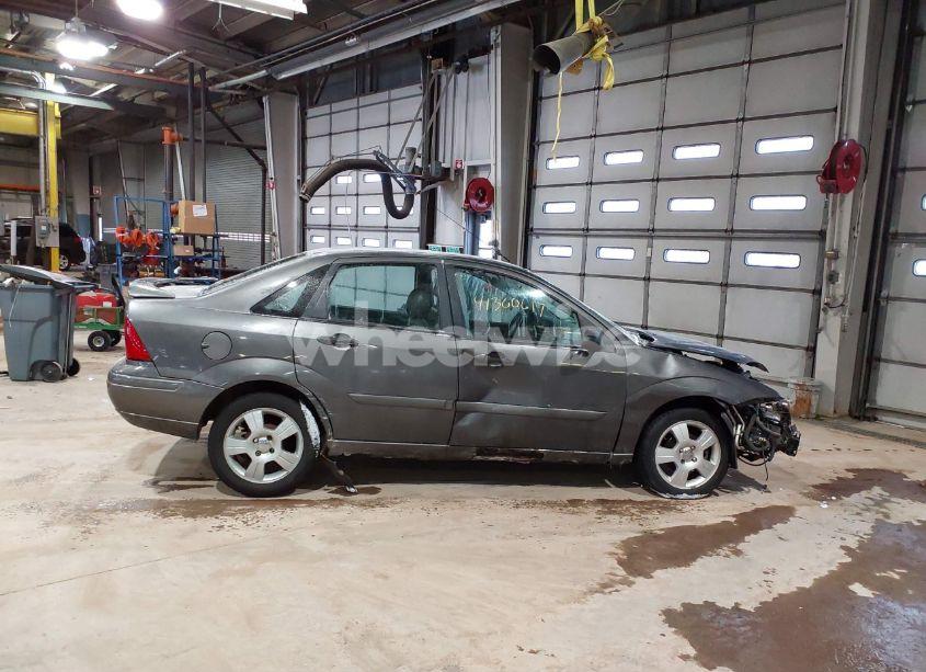 Photo 14 of 2004 Ford Focus ZTS (VIN 1FAHP38Z54W116595)