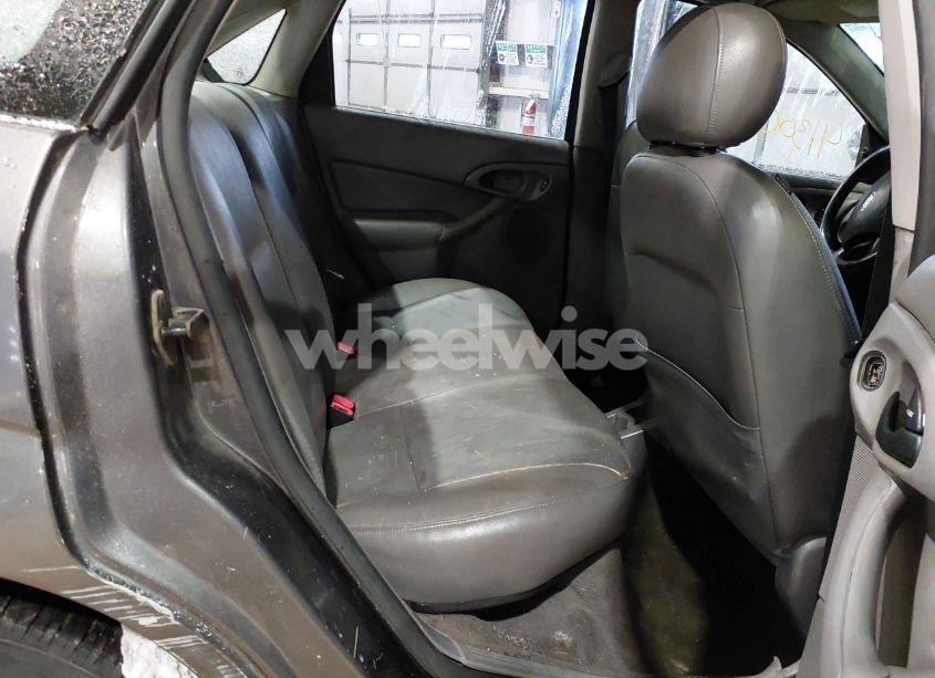 Photo 8 of 2004 Ford Focus ZTS (VIN 1FAHP38Z54W116595)