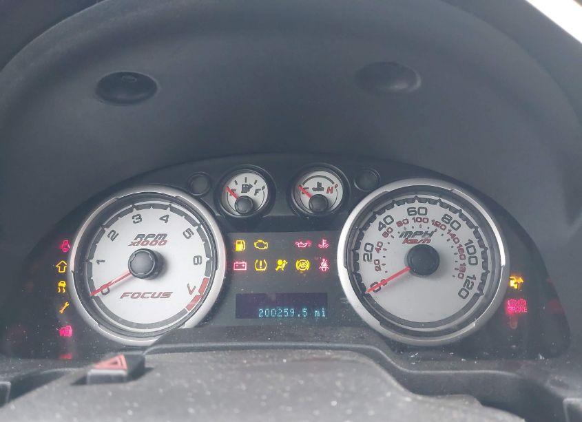 Photo 7 of 2010 Ford Focus SE (VIN 1FAHP3CN6AW153056)