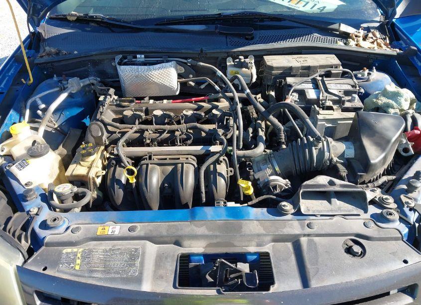 Photo 10 of 2010 Ford Focus SE (VIN 1FAHP3CN6AW153090)