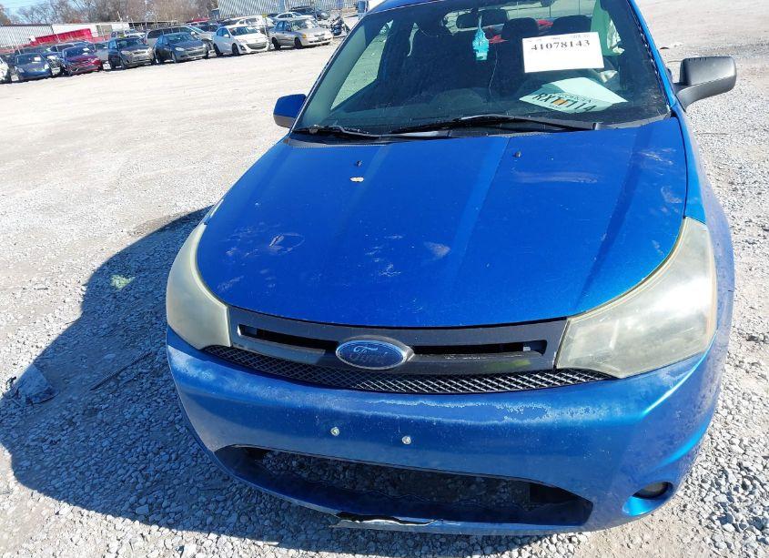 Photo 12 of 2010 Ford Focus SE (VIN 1FAHP3CN6AW153090)