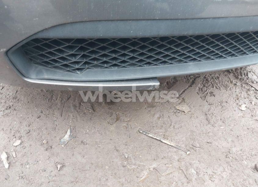 Photo 6 of 2010 Ford Focus SE (VIN 1FAHP3CN6AW201770)