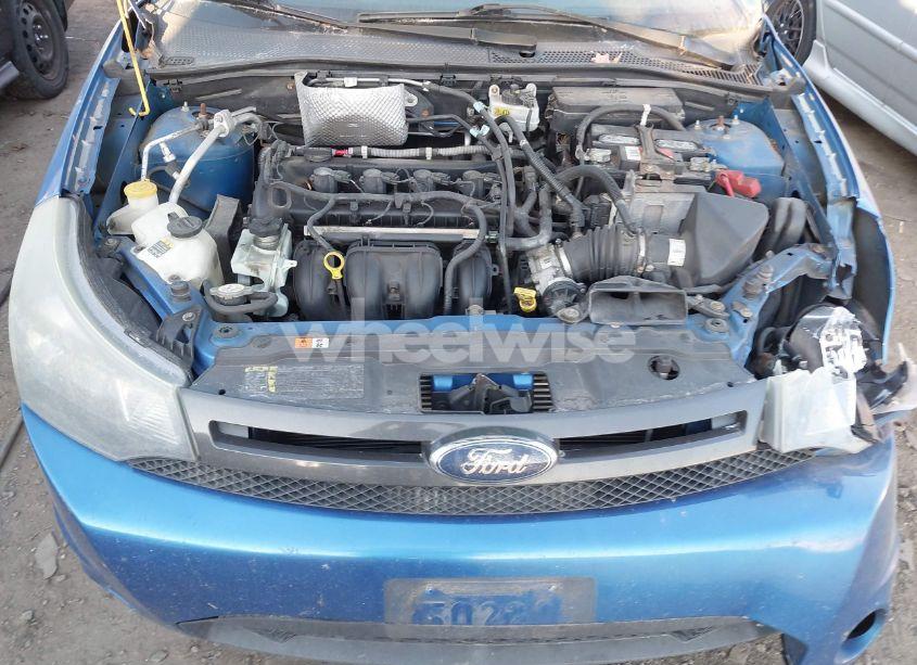 Photo 10 of 2010 Ford Focus SE (VIN 1FAHP3CN8AW138641)