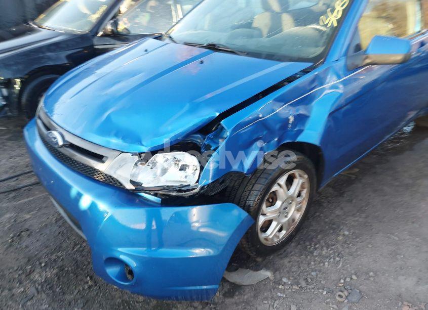 Photo 6 of 2010 Ford Focus SE (VIN 1FAHP3CN8AW138641)