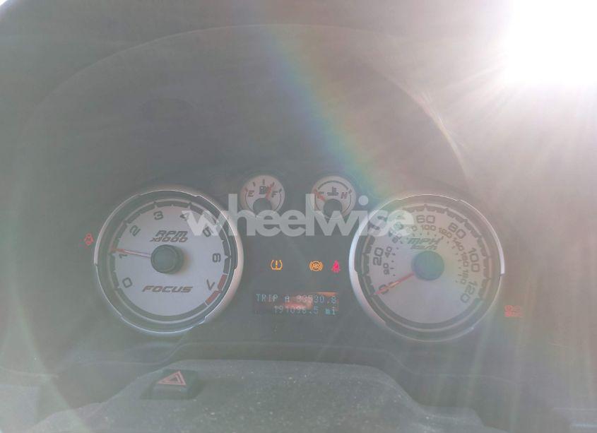 Photo 7 of 2010 Ford Focus SE (VIN 1FAHP3CN8AW138641)