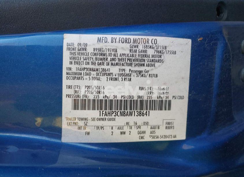 Photo 9 of 2010 Ford Focus SE (VIN 1FAHP3CN8AW138641)