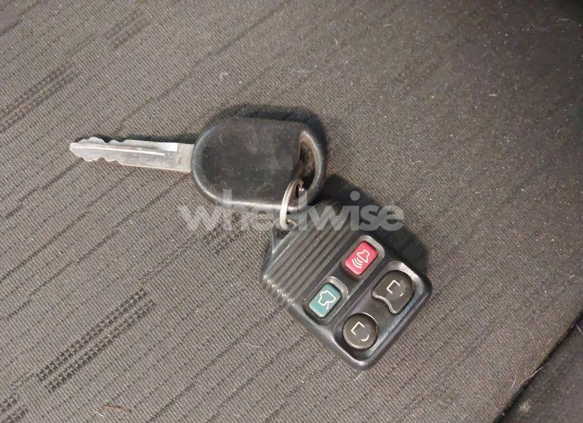 Photo 11 of 2010 Ford Focus SE (VIN 1FAHP3CN9AW248856)