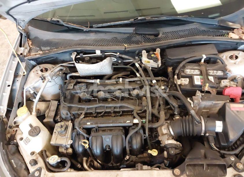 Photo 10 of 2010 Ford Focus SES (VIN 1FAHP3DN1AW251314)