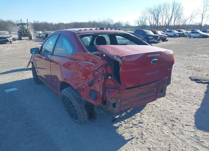 Photo 3 of 2010 Ford Focus SES (VIN 1FAHP3DN3AW123396)