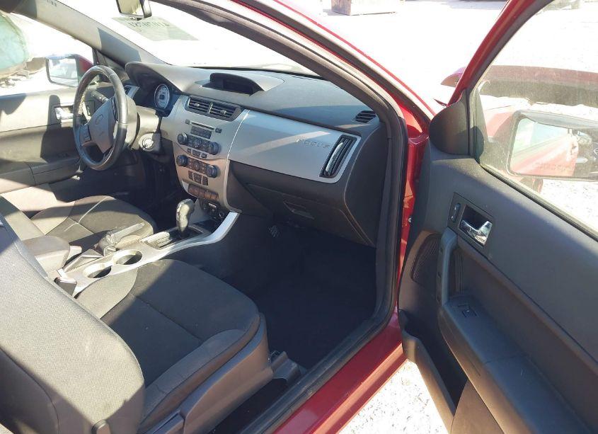 Photo 5 of 2010 Ford Focus SES (VIN 1FAHP3DN3AW123396)