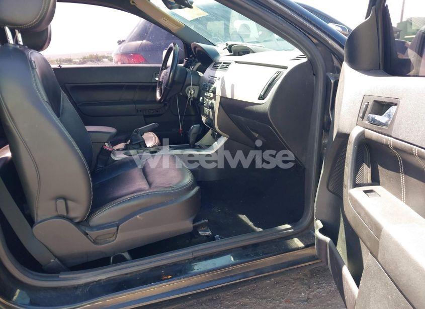 Photo 5 of 2010 Ford Focus SES (VIN 1FAHP3DN6AW189909)