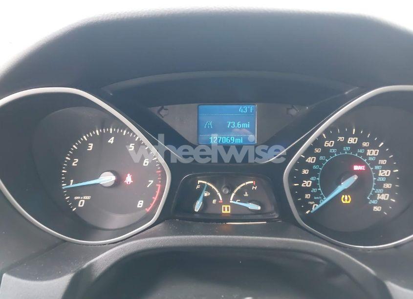 Photo 7 of 2012 Ford Focus S (VIN 1FAHP3E22CL433824)