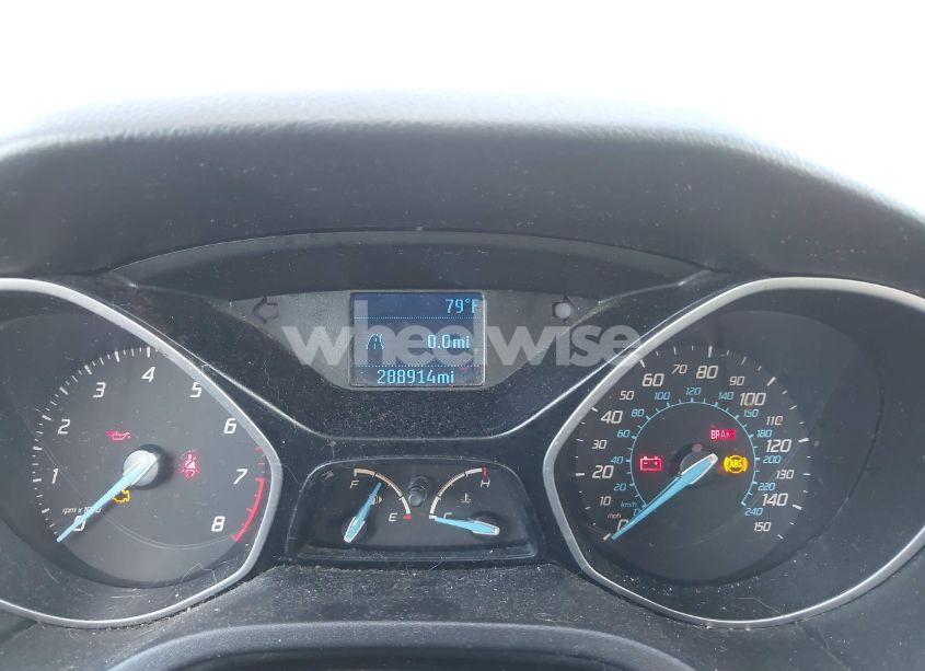 Photo 7 of 2012 Ford Focus S (VIN 1FAHP3E23CL255907)