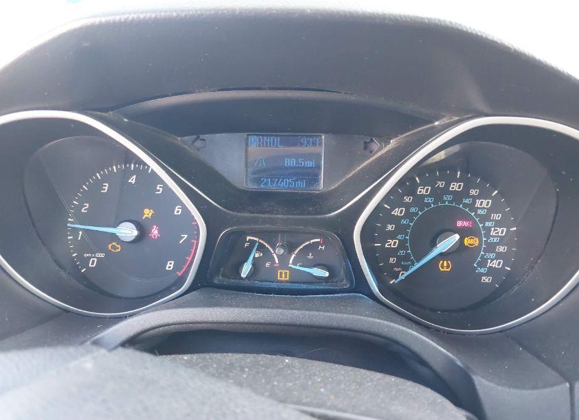 Photo 7 of 2012 Ford Focus S (VIN 1FAHP3E23CL320593)