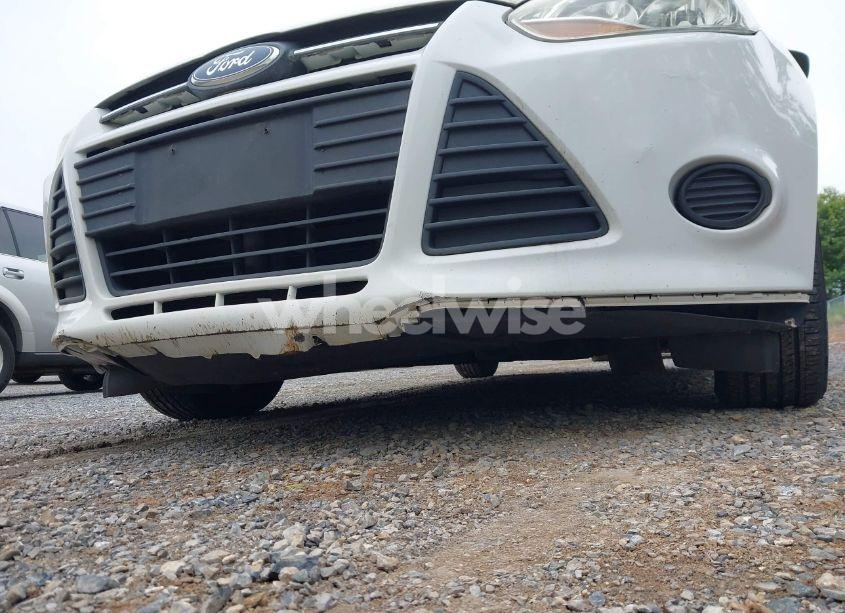 Photo 12 of 2012 Ford Focus S (VIN 1FAHP3E24CL215948)