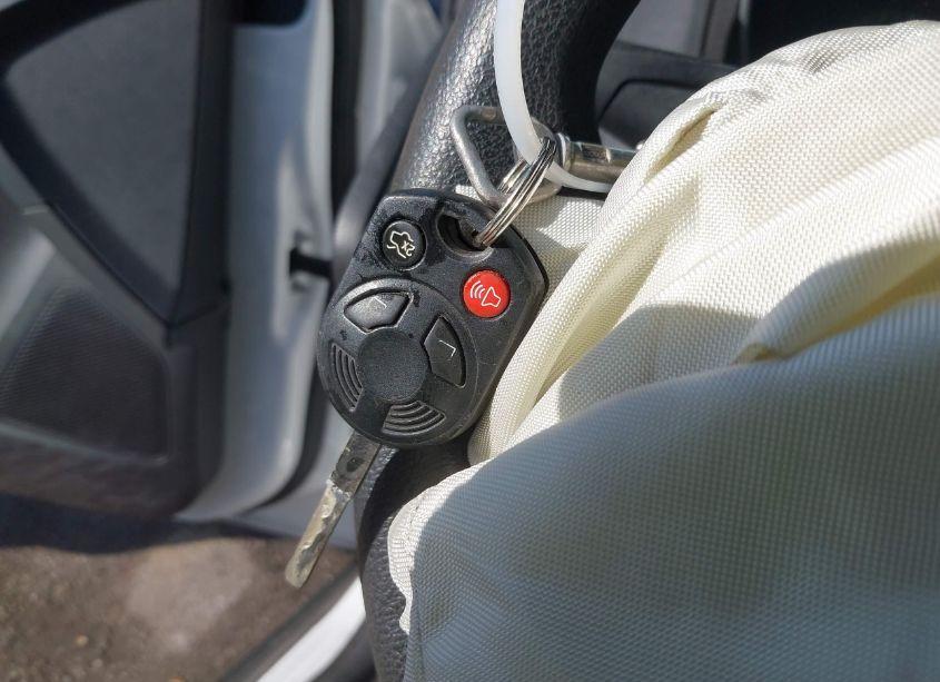 Photo 11 of 2012 Ford Focus S (VIN 1FAHP3E24CL423991)