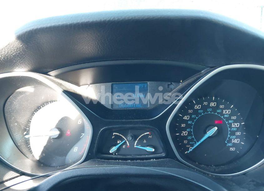 Photo 7 of 2012 Ford Focus S (VIN 1FAHP3E24CL451838)