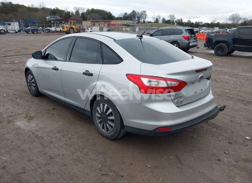 Photo 3 of 2012 Ford Focus S (VIN 1FAHP3E25CL172155)