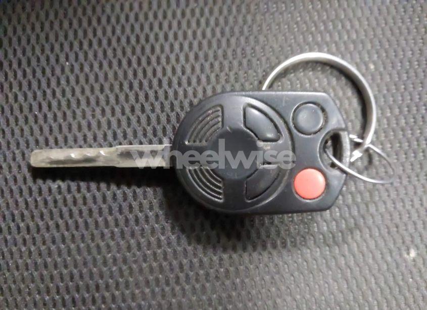 Photo 11 of 2012 Ford Focus S (VIN 1FAHP3E25CL229373)