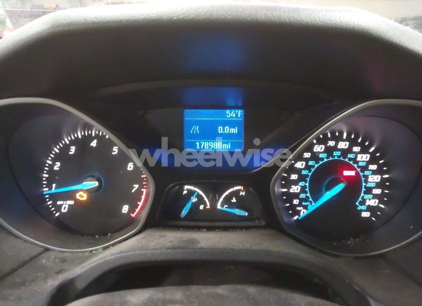 Photo 7 of 2012 Ford Focus S (VIN 1FAHP3E25CL229373)