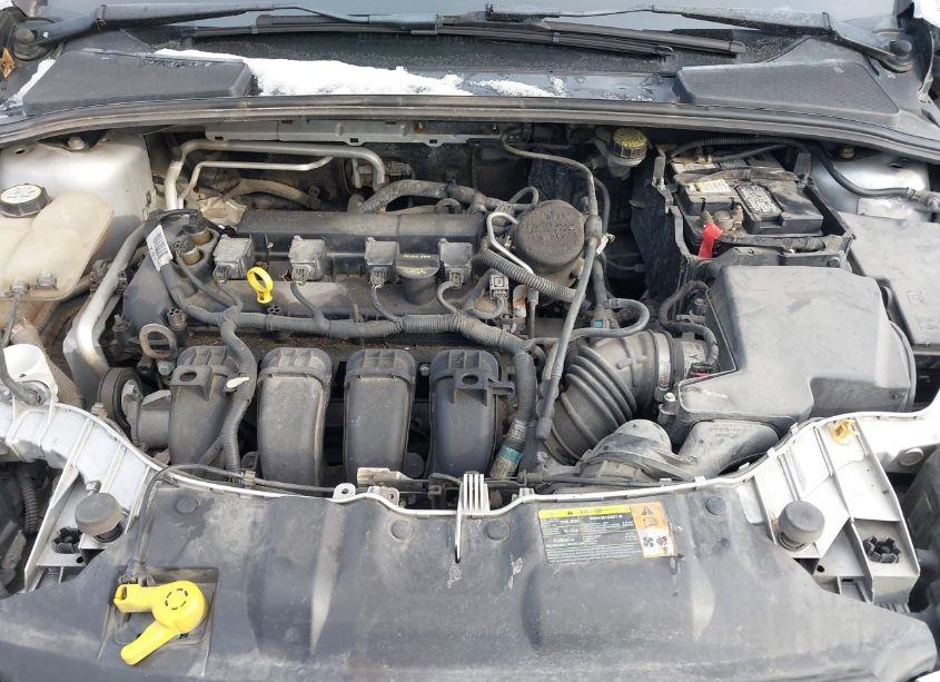 Photo 10 of 2012 Ford Focus S (VIN 1FAHP3E25CL234671)