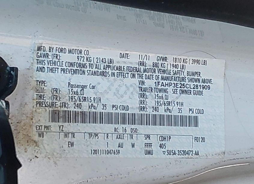 Photo 9 of 2012 Ford Focus S (VIN 1FAHP3E25CL281909)