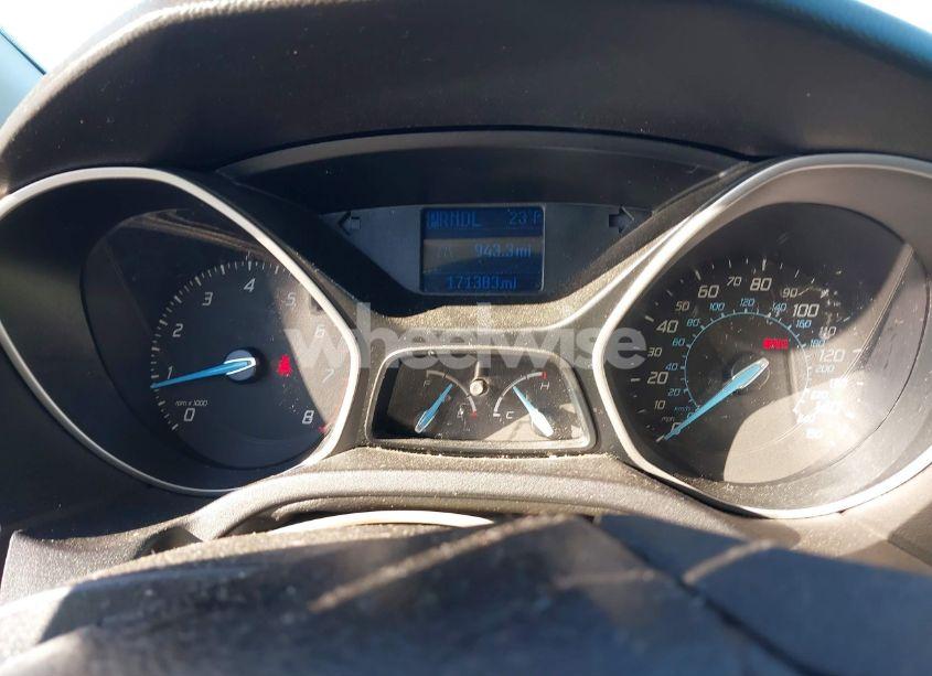 Photo 7 of 2012 Ford Focus S (VIN 1FAHP3E25CL432876)