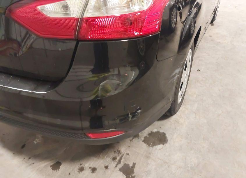 Photo 18 of 2012 Ford Focus S (VIN 1FAHP3E26CL114359)