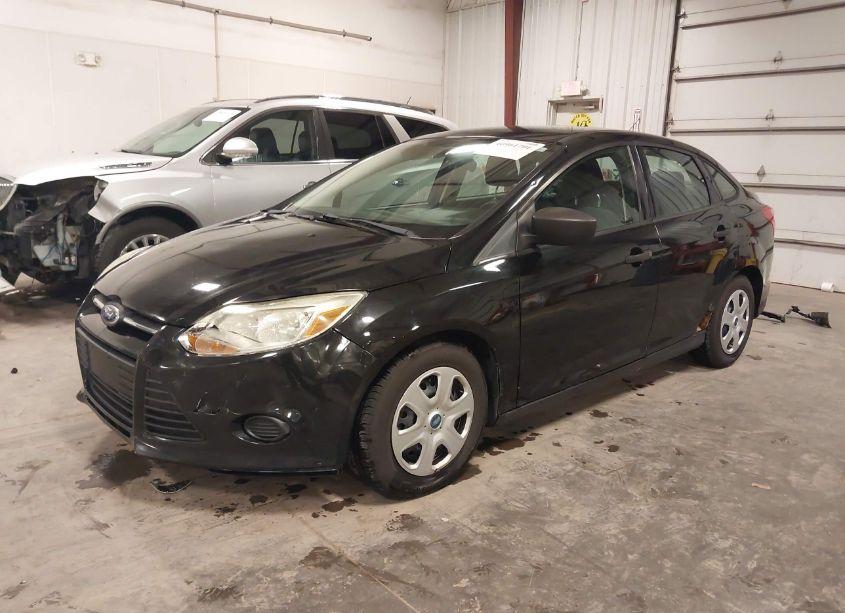Photo 2 of 2012 Ford Focus S (VIN 1FAHP3E26CL114359)