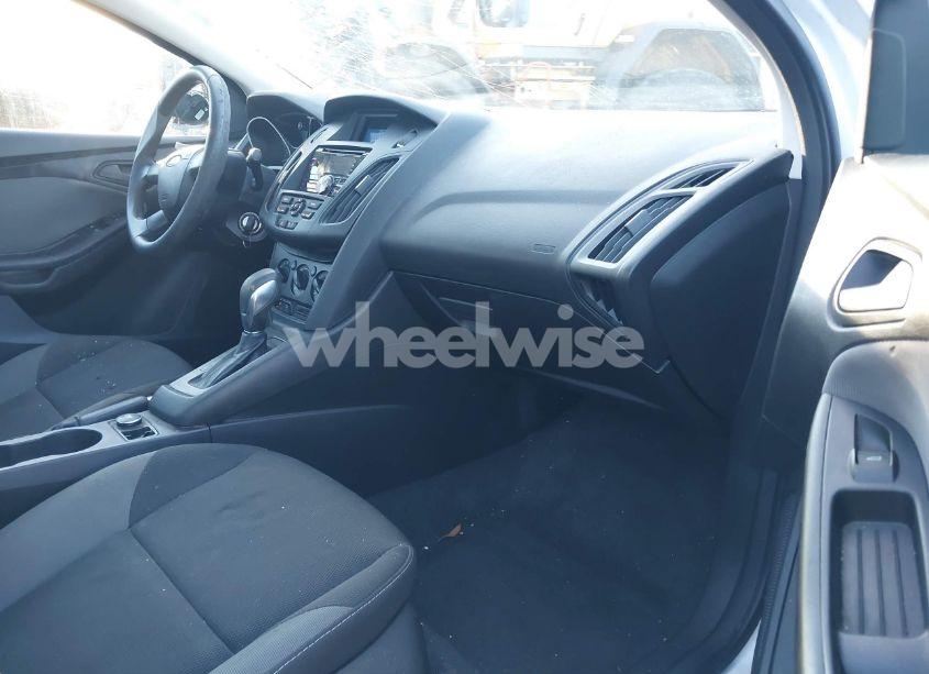 Photo 5 of 2012 Ford Focus S (VIN 1FAHP3E27CL182783)