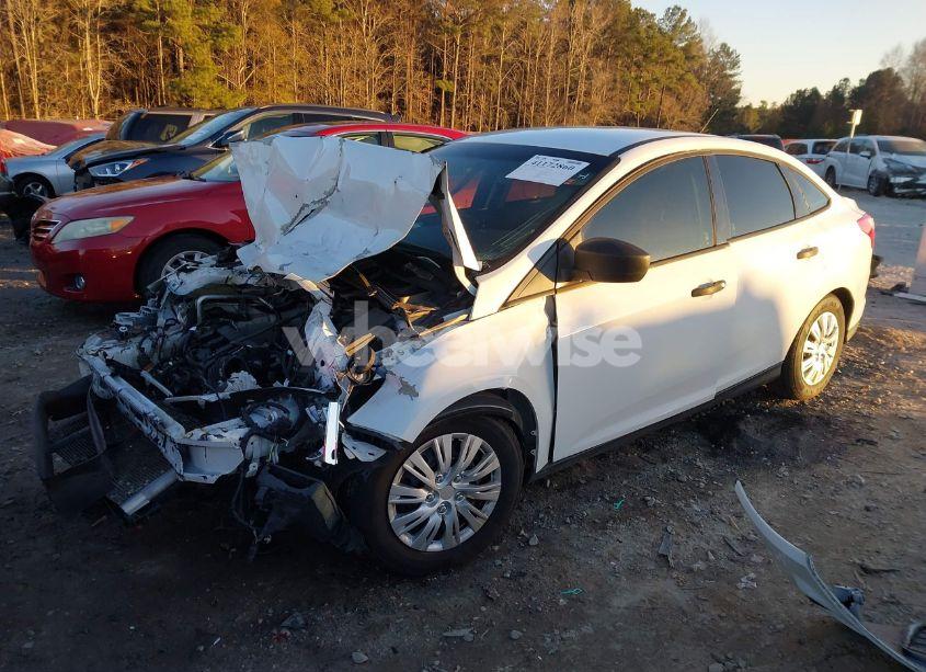 Photo 2 of 2012 Ford Focus S (VIN 1FAHP3E27CL231755)