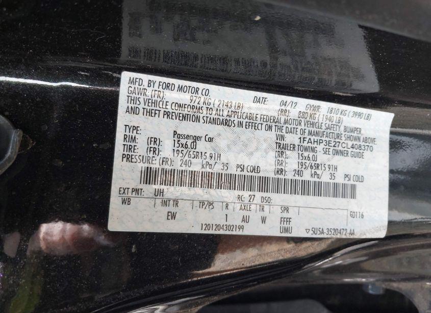 Photo 9 of 2012 Ford Focus S (VIN 1FAHP3E27CL408370)