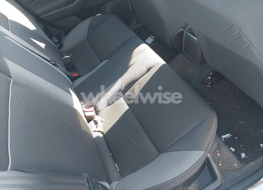Photo 8 of 2012 Ford Focus S (VIN 1FAHP3E28CL282844)