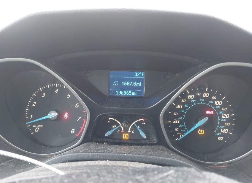 Photo 7 of 2012 Ford Focus S (VIN 1FAHP3E28CL460560)