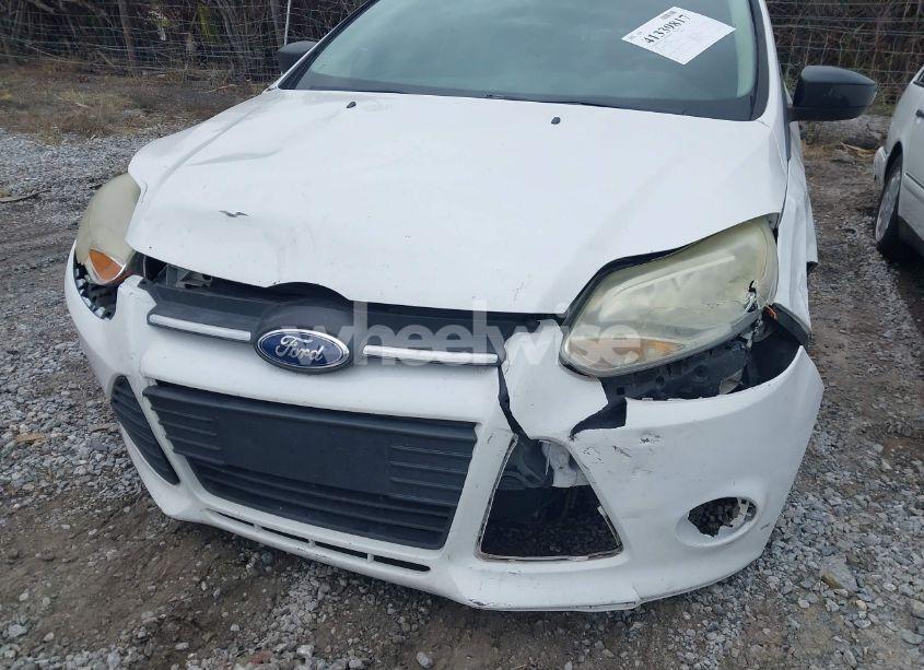 Photo 6 of 2012 Ford Focus S (VIN 1FAHP3E29CL254616)