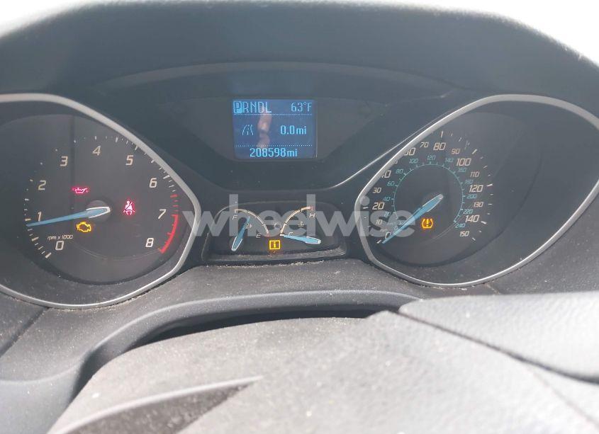 Photo 7 of 2012 Ford Focus S (VIN 1FAHP3E29CL254616)