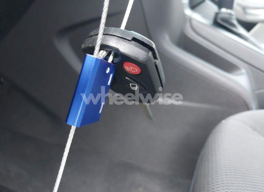 Photo 11 of 2012 Ford Focus S (VIN 1FAHP3E29CL423954)