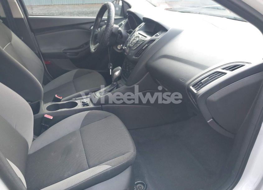 Photo 5 of 2012 Ford Focus S (VIN 1FAHP3E29CL423954)