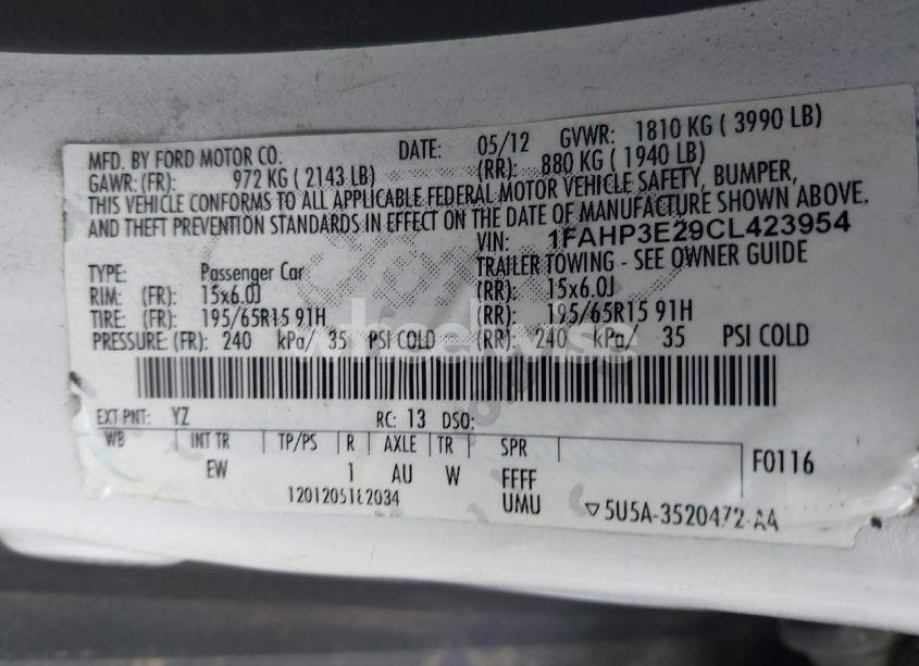 Photo 9 of 2012 Ford Focus S (VIN 1FAHP3E29CL423954)