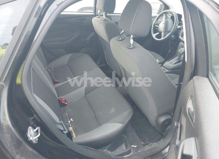 Photo 8 of 2012 Ford Focus S (VIN 1FAHP3E2XCL251871)