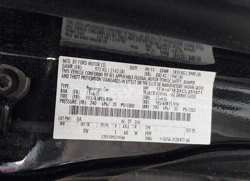 Photo 9 of 2012 Ford Focus S (VIN 1FAHP3E2XCL251871)