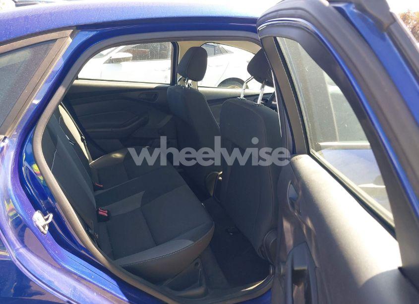 Photo 8 of 2012 Ford Focus S (VIN 1FAHP3E2XCL271313)