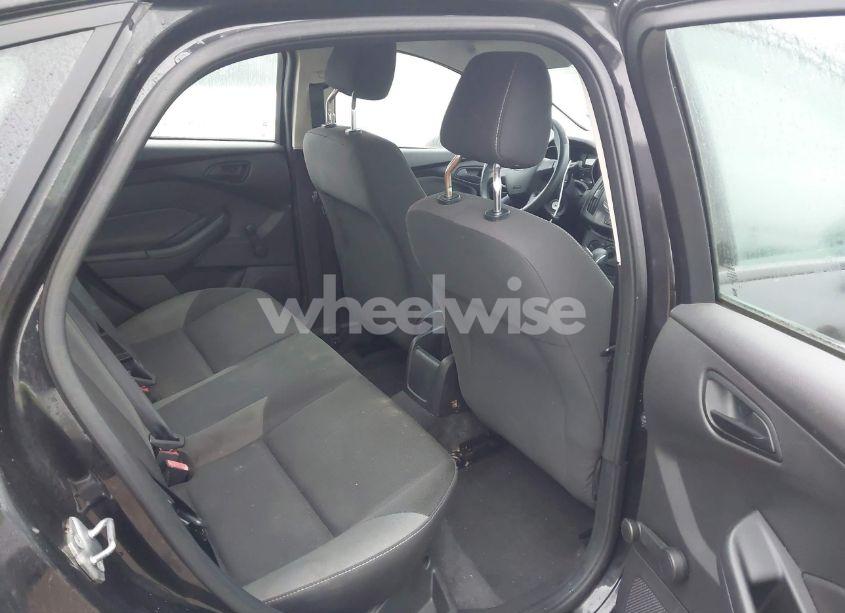 Photo 8 of 2012 Ford Focus S (VIN 1FAHP3E2XCL289861)