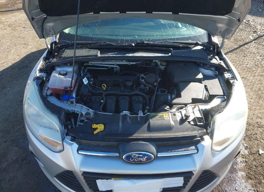 Photo 10 of 2012 Ford Focus S (VIN 1FAHP3E2XCL327346)