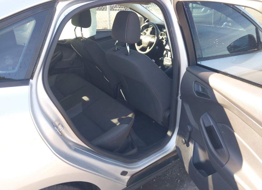 Photo 8 of 2012 Ford Focus S (VIN 1FAHP3E2XCL327346)