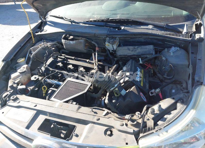 Photo 6 of 2010 Ford Focus S (VIN 1FAHP3EN0AW160596)