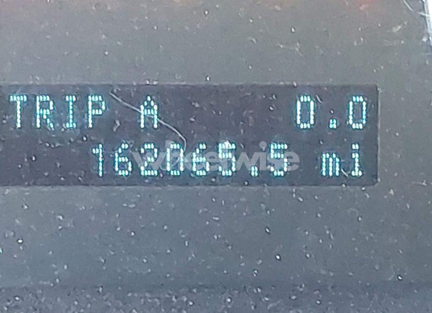 Photo 15 of 2011 Ford Focus S (VIN 1FAHP3EN0BW204940)