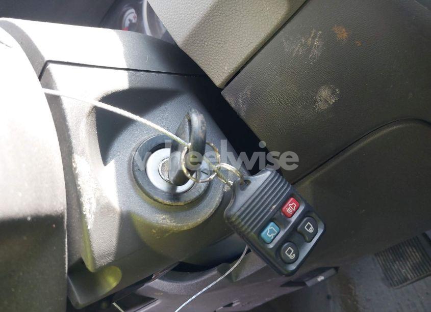 Photo 11 of 2011 Ford Focus S (VIN 1FAHP3EN1BW147437)