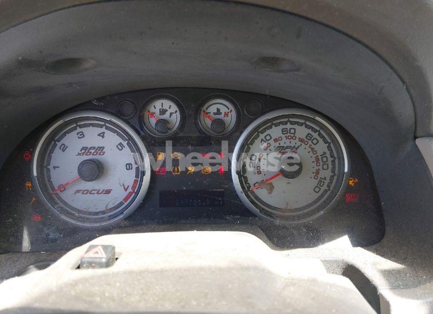 Photo 7 of 2010 Ford Focus S (VIN 1FAHP3EN2AW166268)