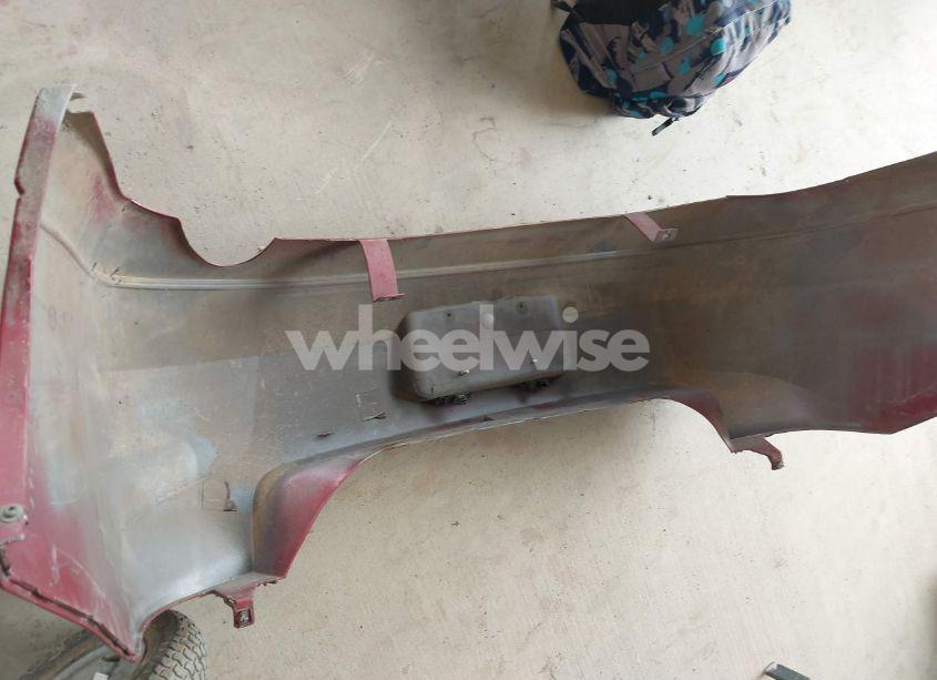 Photo 12 of 2011 Ford Focus S (VIN 1FAHP3EN3BW158746)